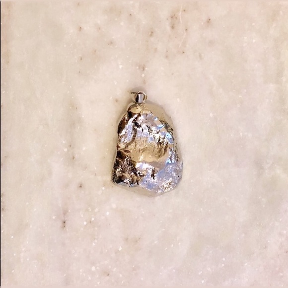 Rose Quartz Crystal Rock Pendant - Picture 2 of 3